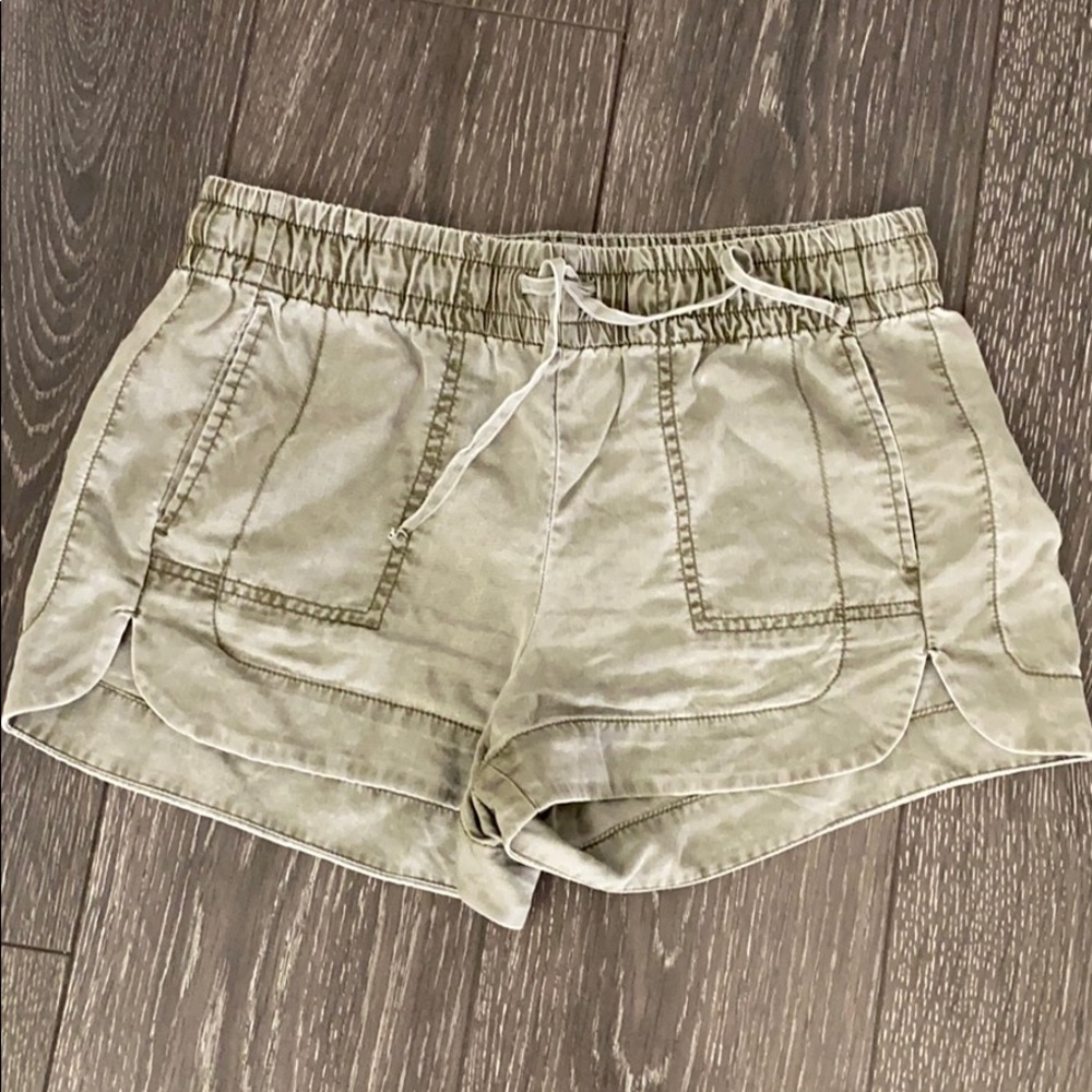 Express Shorts